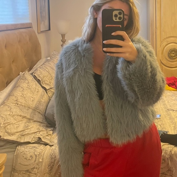 Forever 21 faux fur jacket size M - Picture 2 of 2